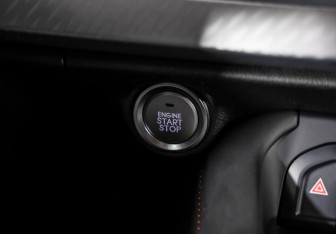 Подержанный автомобиль Haval F7x 2022 года (18 фото)