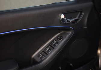 Подержанный автомобиль Kia Cerato Sedan 2015 года (21 фото)