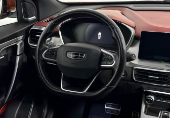 Подержанный автомобиль Geely Coolray 2020 года (16 фото)