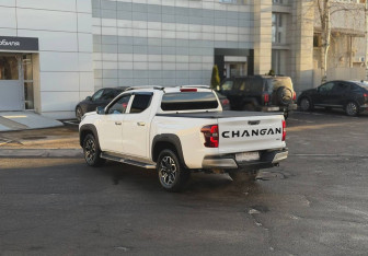 Подержанный автомобиль Changan Hunter Plus 2024 года (6 фото)