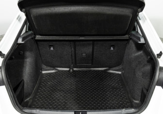 Подержанный автомобиль Skoda Rapid Liftback 2021 года (19 фото)