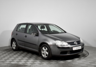Подержанный автомобиль Volkswagen Golf Hatchback 2007 года (3 фото)