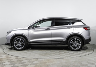 Подержанный автомобиль Geely Coolray 2023 года (8 фото)