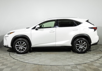 Подержанный автомобиль Lexus NX 2016 года (8 фото)