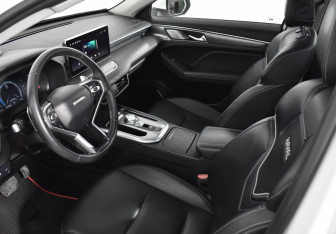 Подержанный автомобиль Haval Jolion 2021 года (9 фото)