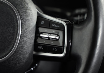 Подержанный автомобиль Kia Sorento 2020 года (13 фото)
