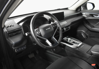 Подержанный автомобиль Haval Jolion 2021 года (9 фото)