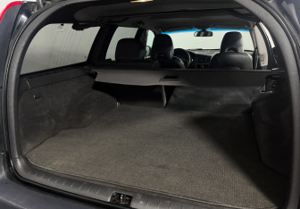 Подержанный автомобиль Volvo XC70 2007 года (22 фото)