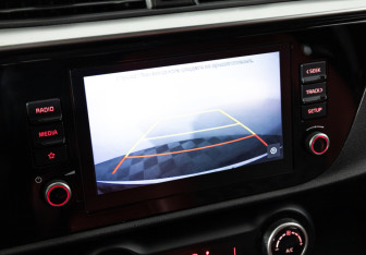 Подержанный автомобиль Kia Rio Sedan 2020 года (15 фото)