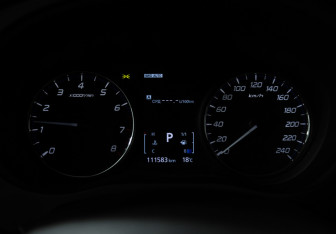 Подержанный автомобиль Mitsubishi Outlander 2017 года (12 фото)