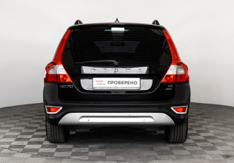 Подержанный автомобиль Volvo XC70 2008 года (6 фото)