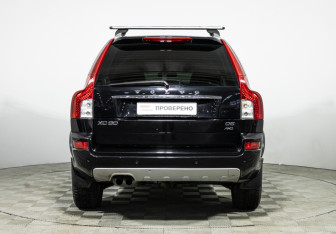 Подержанный автомобиль Volvo XC90 2012 года (6 фото)