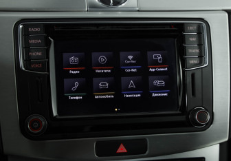 Подержанный автомобиль Volkswagen Passat Sedan 2014 года (15 фото)