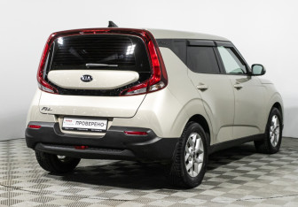 Подержанный автомобиль Kia Soul 2019 года (5 фото)