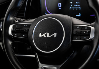 Подержанный автомобиль Kia Sportage 2022 года (12 фото)