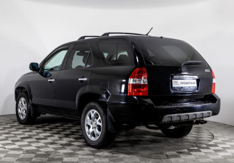 Подержанный автомобиль Acura MDX 2002 года (7 фото)