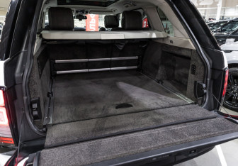 Подержанный автомобиль Land Rover Range Rover 2013 года (27 фото)