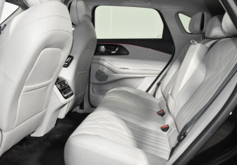 Подержанный автомобиль Exeed RX 2023 года (12 фото)