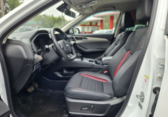 Подержанный автомобиль Haval F7 2022 года (9 фото)
