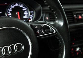 Подержанный автомобиль Audi A6 Sedan 2017 года (18 фото)