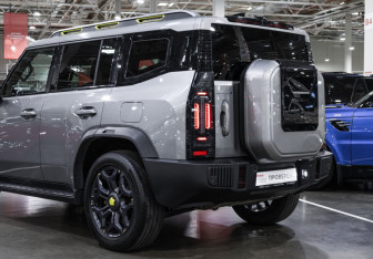Подержанный автомобиль Jetour T2 2024 года (11 фото)