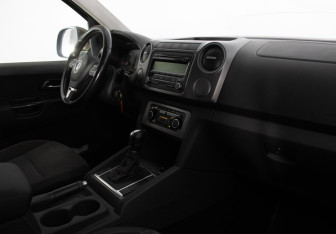Подержанный автомобиль Volkswagen Amarok 2013 года (9 фото)