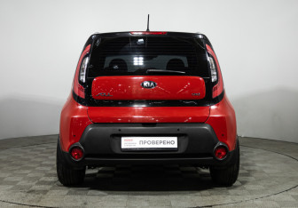 Подержанный автомобиль Kia Soul 2014 года (6 фото)