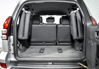 Подержанный автомобиль Toyota Land Cruiser Prado 2008 года (19 фото)