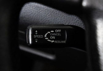 Подержанный автомобиль Volkswagen Passat Sedan 2006 года (14 фото)