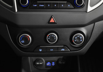 Подержанный автомобиль Hyundai Creta 2016 года (15 фото)