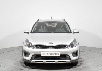 Подержанный автомобиль Kia Rio Hatchback 2020 года (2 фото)