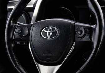 Подержанный автомобиль Nissan Qashqai 2020 года (12 фото)