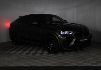 Подержанный автомобиль BMW X6 M 2021 года (39 фото)
