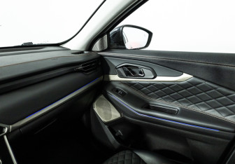 Подержанный автомобиль Exeed TXL 2023 года (19 фото)