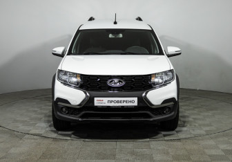 Подержанный автомобиль LADA (ВАЗ) Largus Wagon 2025 года (2 фото)