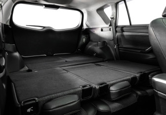 Подержанный автомобиль Toyota Verso 2015 года (24 фото)