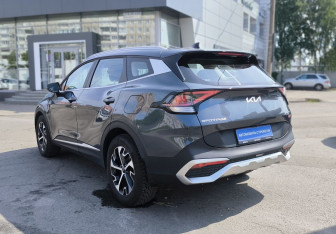 Подержанный автомобиль Kia Sportage 2024 года (6 фото)