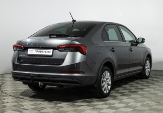 Подержанный автомобиль Skoda Rapid Liftback 2021 года (6 фото)