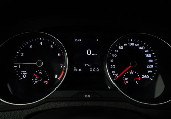 Подержанный автомобиль Volkswagen Passat Sedan 2021 года (12 фото)