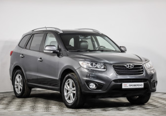 Подержанный автомобиль Hyundai Santa Fe 2010 года (3 фото)