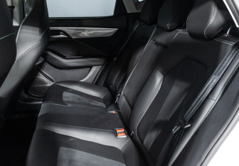 Подержанный автомобиль Москвич 6 2023 года (10 фото)