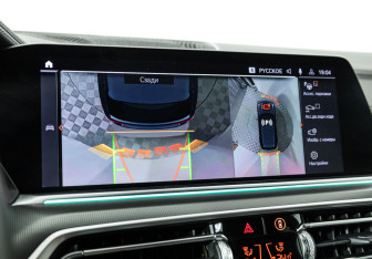 Подержанный автомобиль BMW X5 2020 года (22 фото)