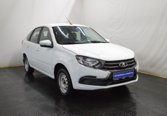 Подержанный автомобиль LADA (ВАЗ) Granta Liftback 2024 года (3 фото)