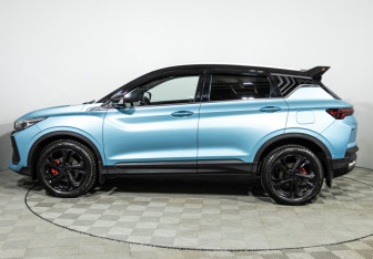Подержанный автомобиль Geely Coolray 2024 года (8 фото)