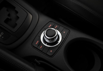 Подержанный автомобиль Mazda CX-5 2012 года (22 фото)