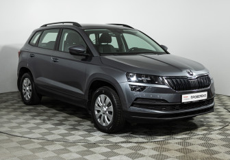 Подержанный автомобиль Skoda Karoq 2020 года (3 фото)