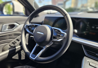 Подержанный автомобиль Haval F7 2025 года (12 фото)