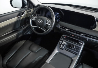 Подержанный автомобиль Hyundai Palisade 2024 года (8 фото)