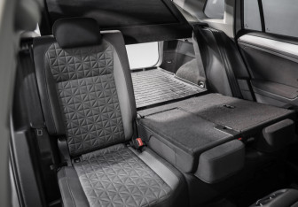 Подержанный автомобиль Volkswagen Tiguan 2020 года (26 фото)