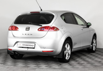 Подержанный автомобиль SEAT Leon Hatchback 2008 года (5 фото)